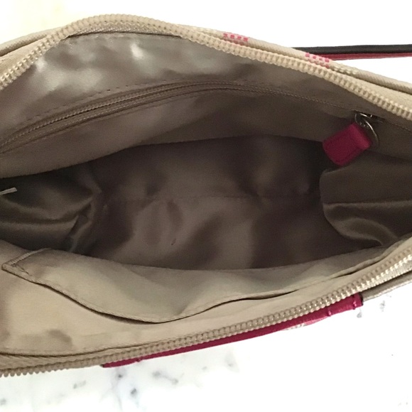 Coach Logo Crosbody Bag - Picture 11 of 11